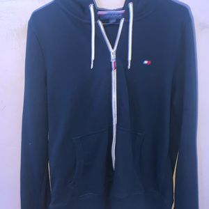 tommy hillfiger sweater